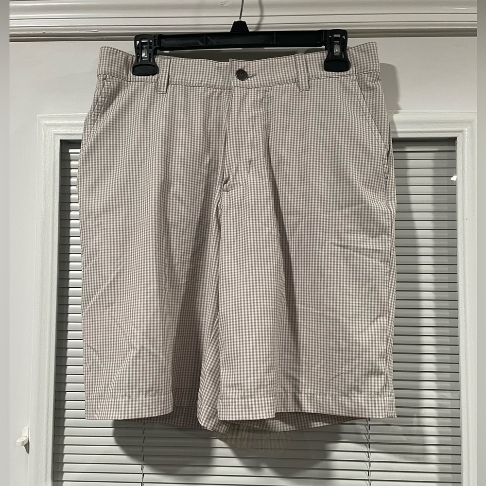 ADIDAS men’s 30in waist golf shorts
